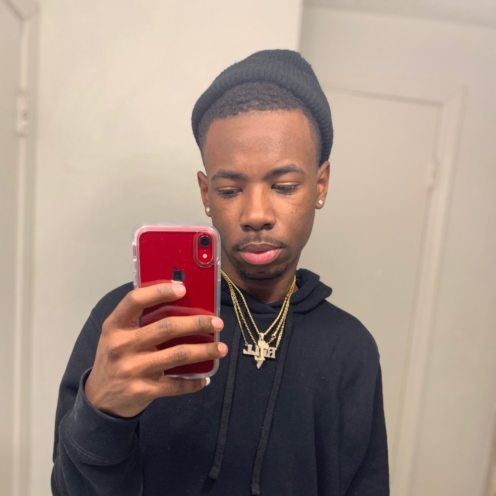 Meet your Posher, Derrell